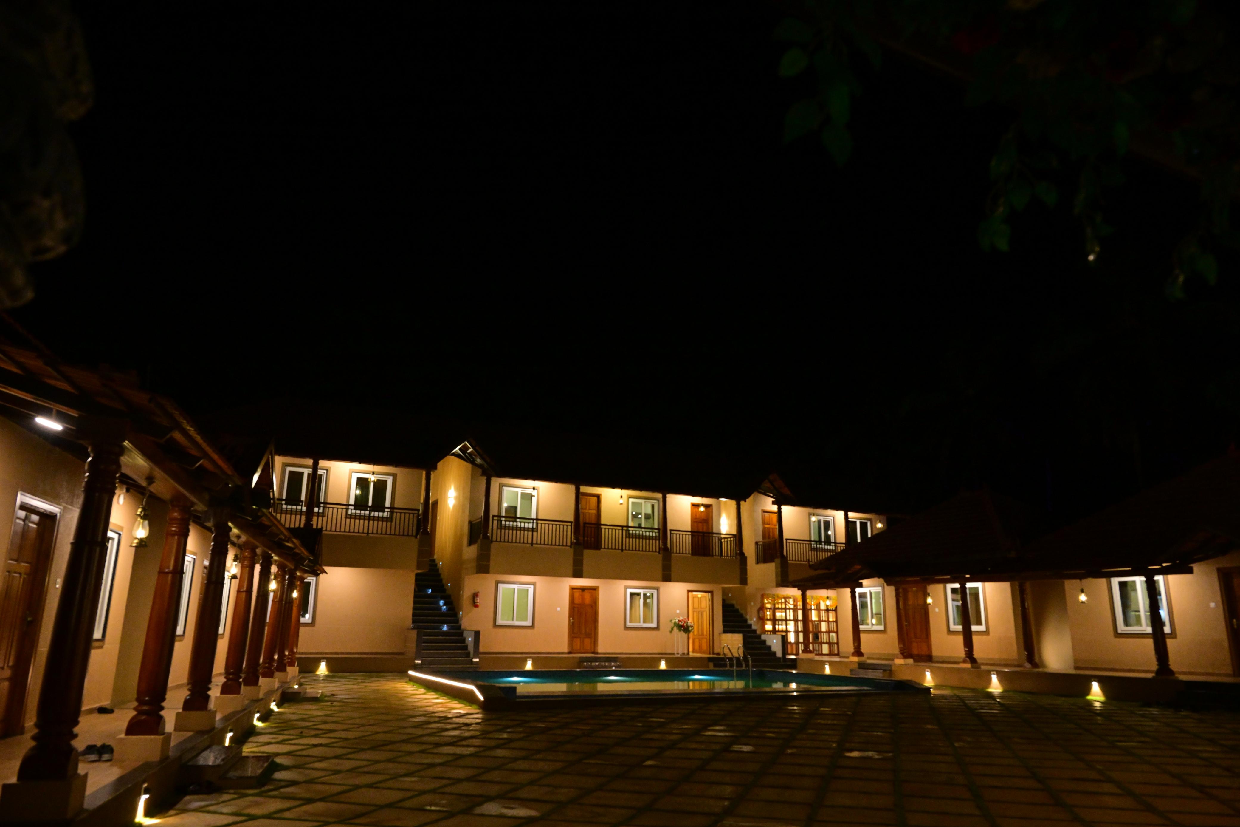 Majestic Villa Rooms